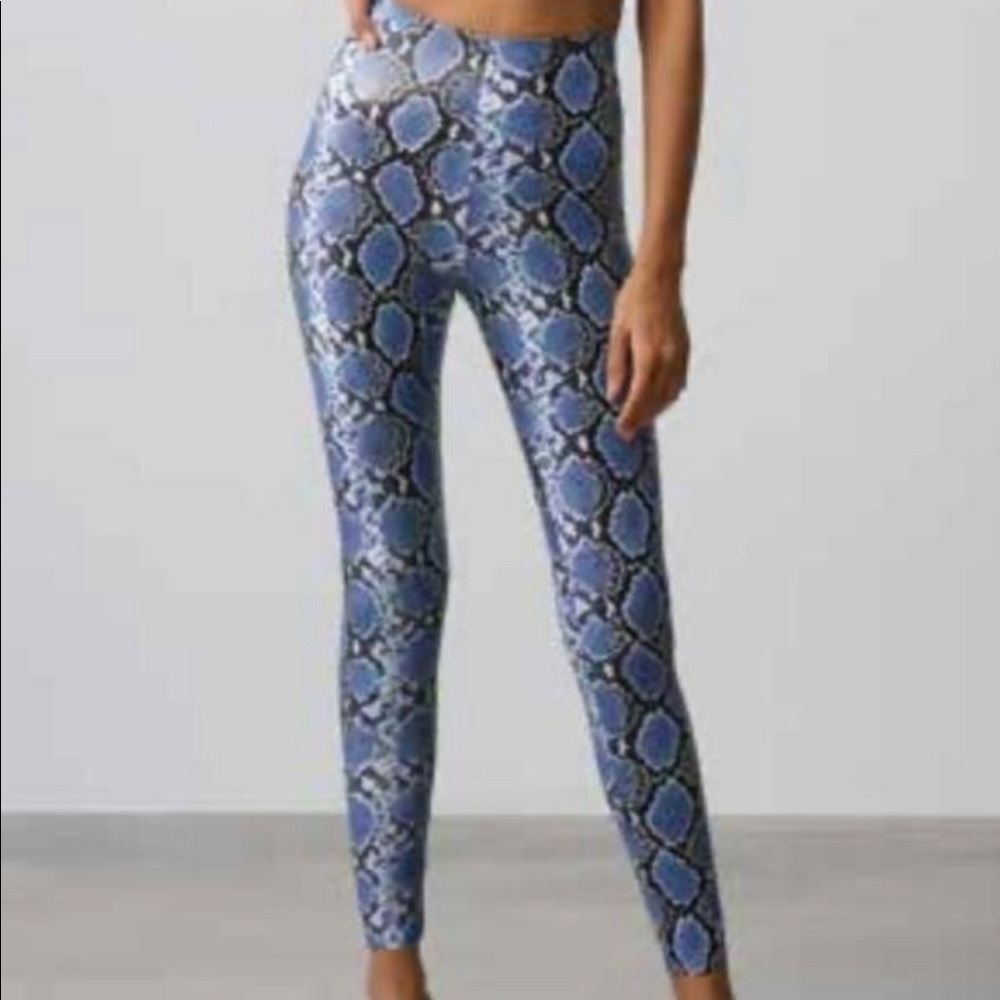 COMMANDO HIGHWAIST PLEATHER SNAKE LEGGINGS SIZE S